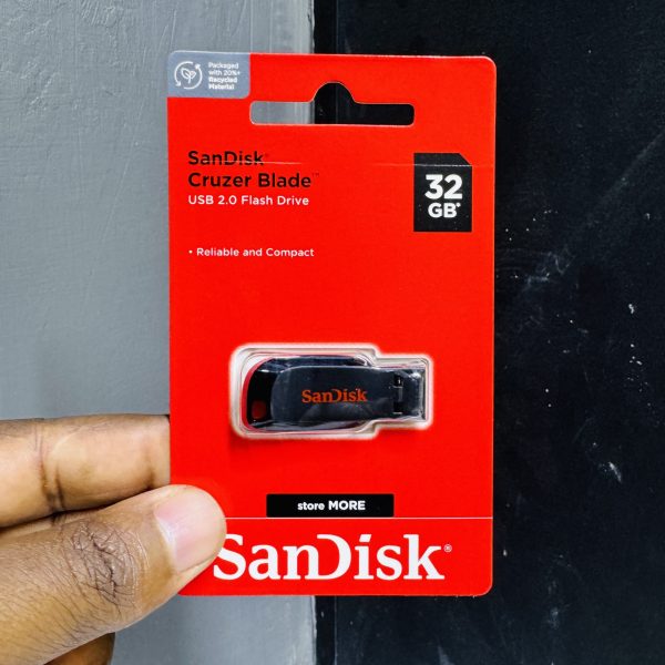 Sandisk Cruzer Blade Flash Drive 32GB USB