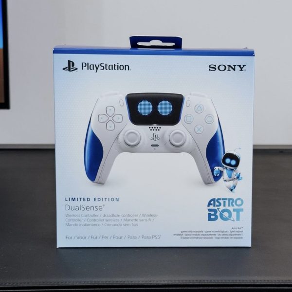 PS5 DualSense Controller - Astro Bot Limited Edition.